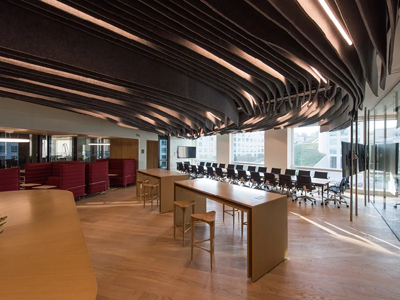 Mamparas divisorias de oficinas proyecto Cushman & Wakeflield en CDMX