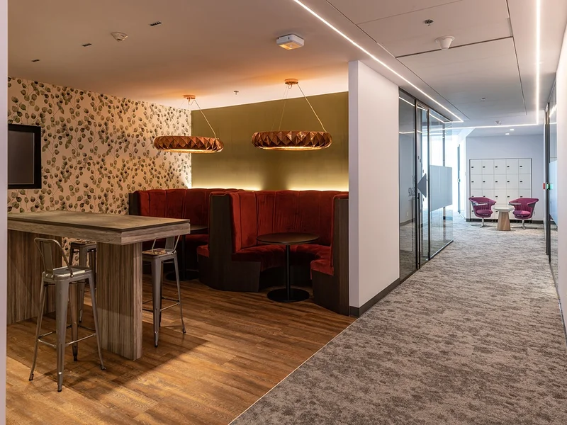 Mamparas divisorias de oficinas proyecto Nissan en CDMX