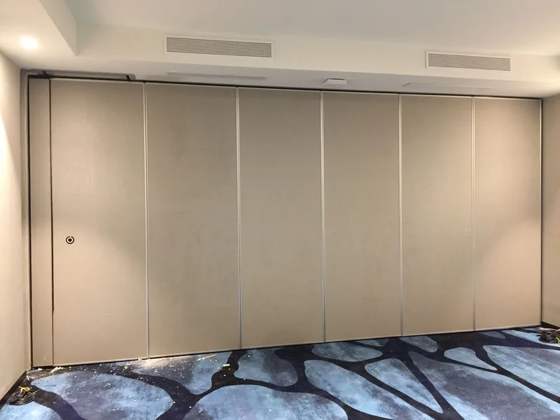 Muros Tabiques Móviles de tablero revestido tela acústicos HOTEL SECRETS